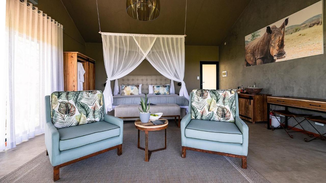 Kifaru Luxury Lodge Оутджо Екстериор снимка